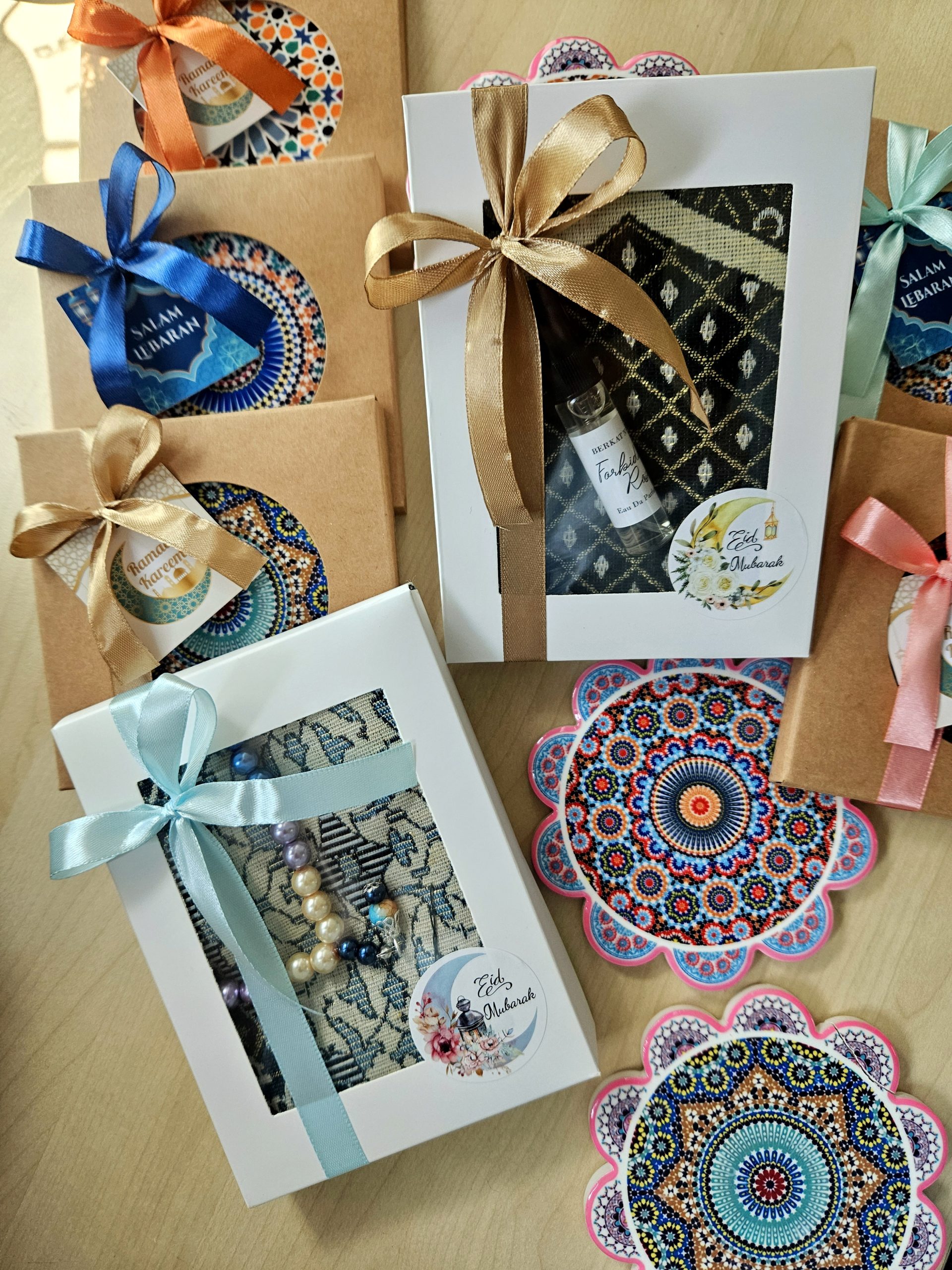 Sejadah with tasbih or 5ml perfume set - Ramadan/Eid